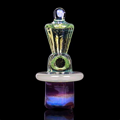 - Made with cfl-reactive ﻿Mischief﻿, which shifts from misty blue in daylight to purple in fluorescent light. . Heady spinner cap